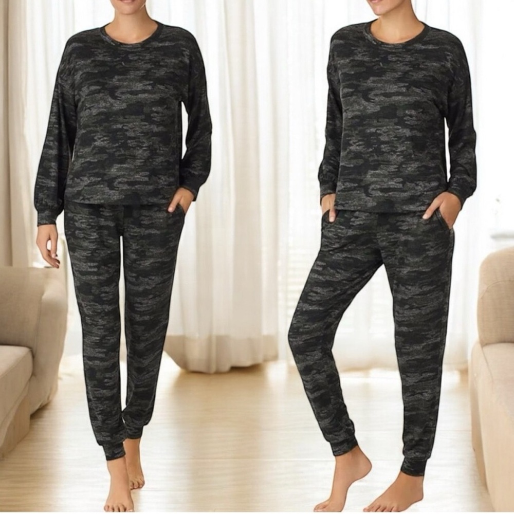 Sanctuary camo print pajama set